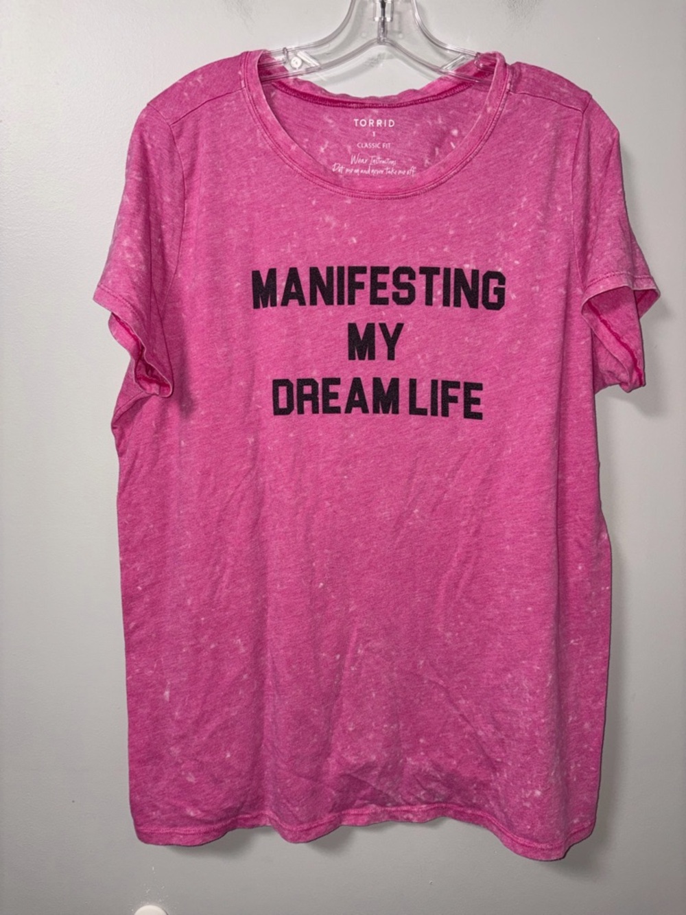 Torrid Classic Fit Pink Acid Washed Manifesting My Dream Life Tee Size 1
